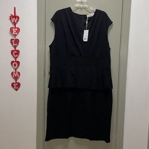 CurvySweet Plus V Neckline Sleeveless Dress Size 4XL New with tag Make Curvy Be